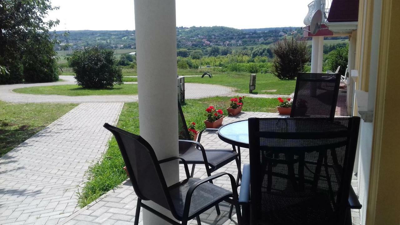 Benelise Apartman Heviz Exterior photo